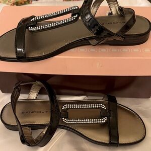 Black patent leather sandals with Elegant design of rhinestones in front NWT